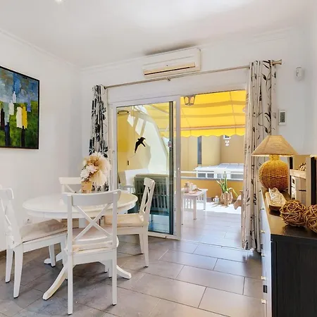Moderno Triplex Sonneland Apartamento *